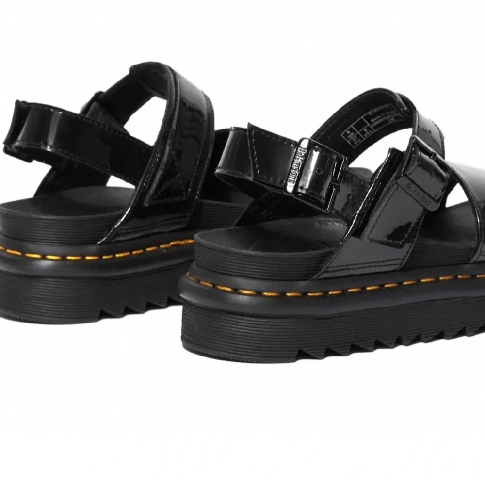 Dr. Martens VOSS   Black Patent Lamper 2 Buckle Sandal Size  EU 39 / US 8